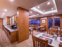 Jomkitti Boutique Hotel (Adult only) Hotels near Hai Ya