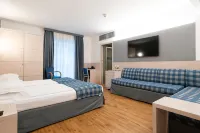Caravel Bike Hotel