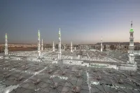 Makarem Haram View Suites Hotels near Uthman Ibn Affan's Farm & Well
