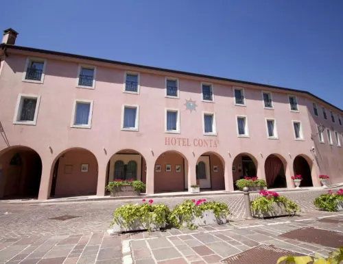 Hotel Contà Taste the Experience 레프론톨로 호텔