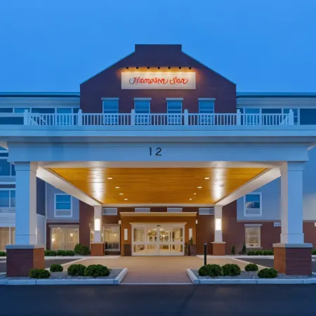 Hampton Inn by Hilton Buzzards Bay Cape Cod Canal