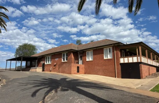 冬宮山鄉間旅館