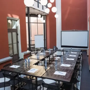 Station L1 (Станция L1) Отели рядом со станцией Московский железнодорожный вокзал