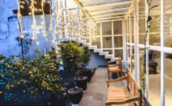Zoe Guest House