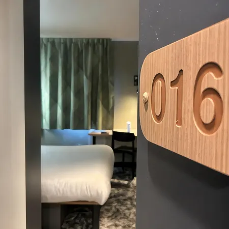 B&B Hôtel Viry-Châtillon