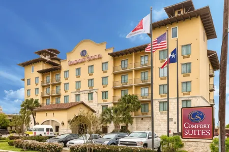 Comfort Suites Alamo Riverwalk