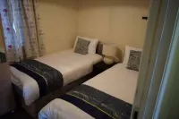Spacious 3BR Haven in Tilbury with Free Parking - 2つ星