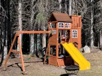 Rocky Mountain Retreat: Private 2 Acres & Hot Tub - WiFi