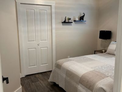 2 bedroom upper level of home in Grande Prairie