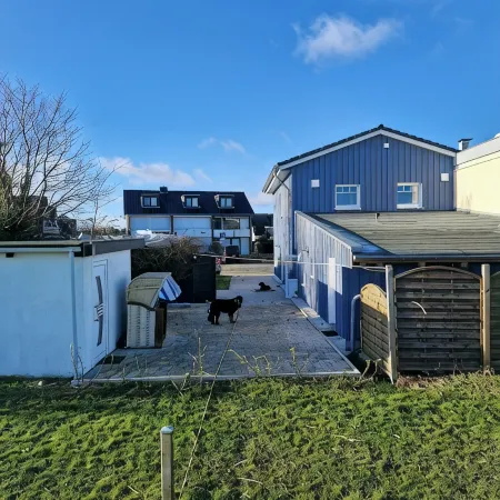 Apartment 54m² for 1-4 persons directly on the dike, sea view from kitchen and living room