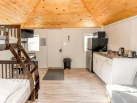 Wasaga Beach Summer Cottages & Cabins Hotels in Wasaga Beach