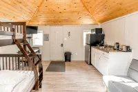 Wasaga Beach Summer Cottages & Cabins