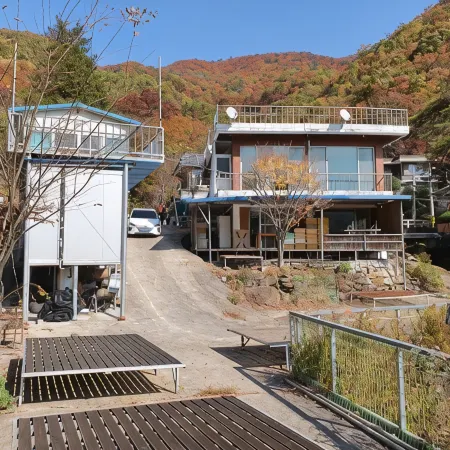 Gurye Banyabong Mountain Pension
