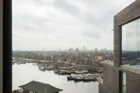 DoubleTree by Hilton Amsterdam Centraal Station - Scenic