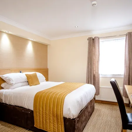 Hill Park Hotel