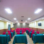 Homeinn Hotel (Yingkou Dashiqiao Railway Station)