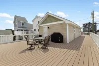 Reeds beach retreat 2 bedroom with water view