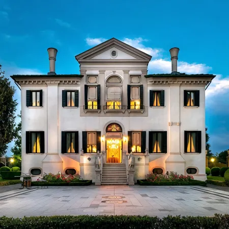 Villa Franceschi Hotel & Resort