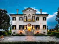 Villa Franceschi Hotel & Resort