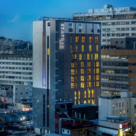 Stayrak Hotel