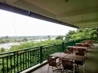 Shang Ratu Hotel