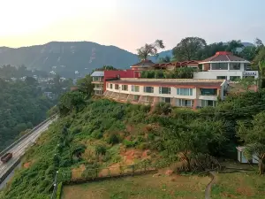 Athiva Resort & Spa, Khandala