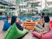 Swiss-Belcourt Bogor - Swimmingpools
