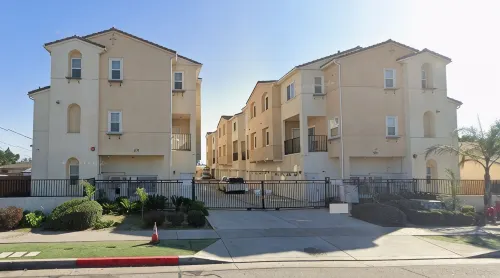 Disneyland Getaway Tri-level Gated Townhome