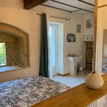 L'Anagramme, chambres et table d'hôtes, naturistes ou non !