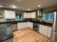 Mountain View Farmhouse; lots of extras!