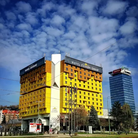 Hotel Holiday