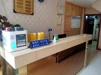 Tongjiang Yaxin Hotel