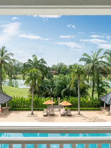 รูปภาพของAuthentic red Thai-inspired home in Laguna!
