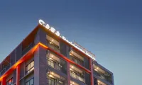 كازا ريزيدنس هوتل Hotels near لاكسي