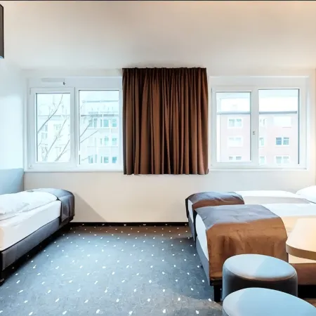 B&B HOTEL Aachen-City