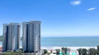Li She Seaview Apartment - balcón