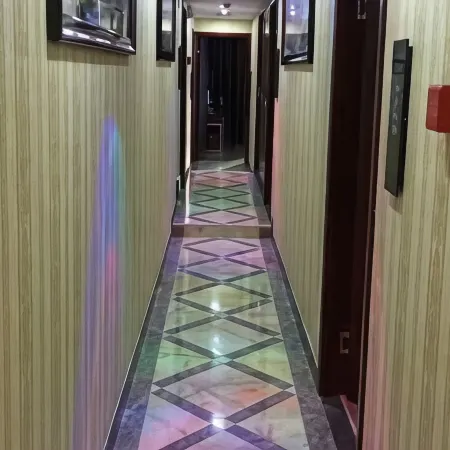 Hefeng Honghong Hotel