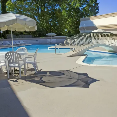 Clarion Pointe Morrow - Atlanta South