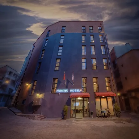Vavien Hotel Отели рядом с достопримечательностью «Современный Стамбул»