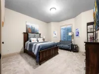 Luxury Basement Full Apartment with Private Entrance - 公寓