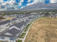 North Ogden Townhouse Near Ski Resorts + Dog Friendly - 4-Star
