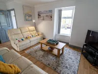 3 bedroom home by the beach Hotels in The Havens