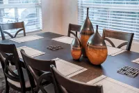 Spacious N. Scottsdale 6 Bdrm Sanctuary w/Pool! - Private Pools