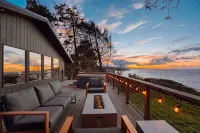 Private Blufftop · Oceanview Hot Tub · Fire Pit - balcón