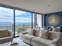 Spacious 3-bedroom apartment with WiFi, AC in amazing San Salvador