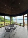 Diamond Bluff Lodge on Greers Ferry Lake
