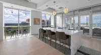 Charming 2-bedroom apartment in delightful Raleigh with AC, fitness room - Condos