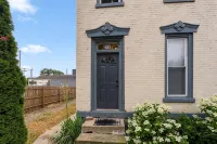 Charming 1-bedroom apartment in downtown Fort Wayne - ห้องครัว