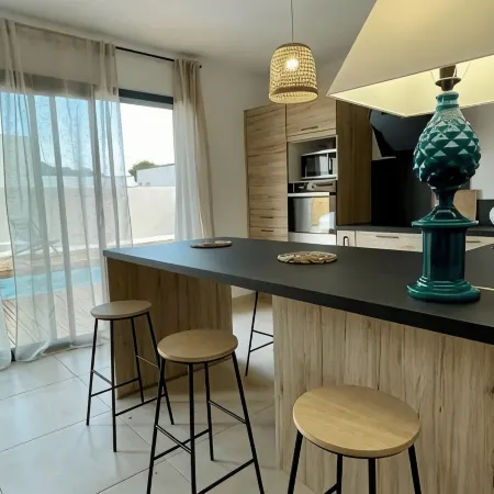 Villa with private pool, lentre_terre_et_mer Отели в г. Леччи