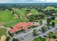 Slice of Paradise 2.0- Golf Course View Villa - 4-Star